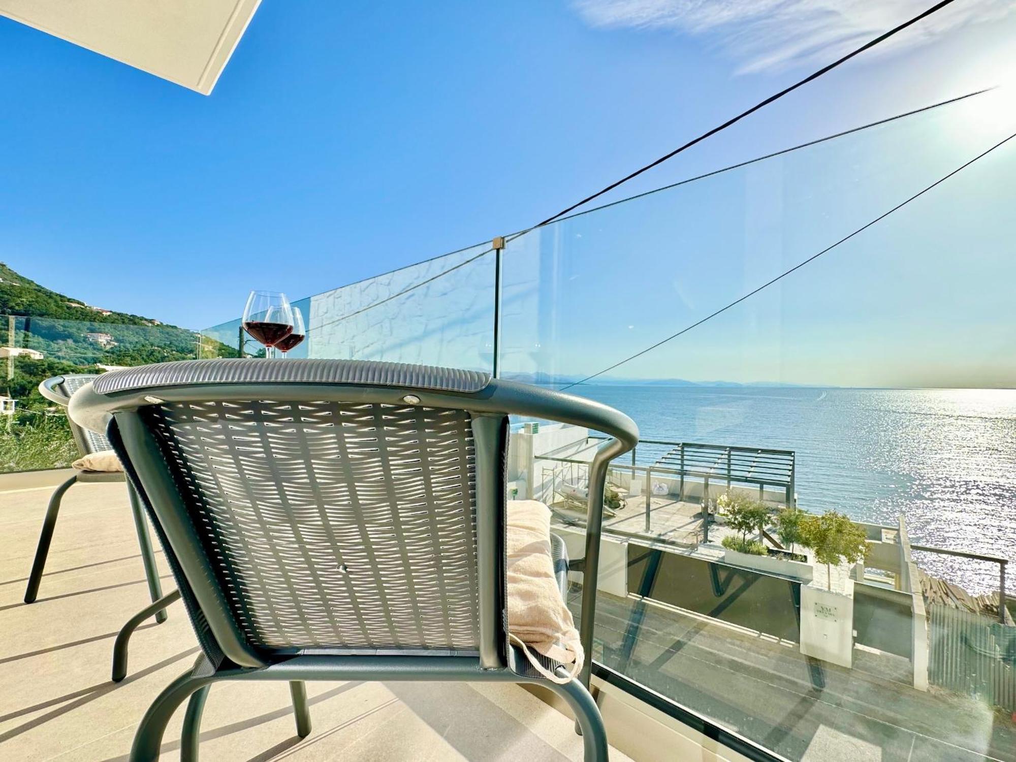 Smile With Private Pool By Dadovillas Barbati