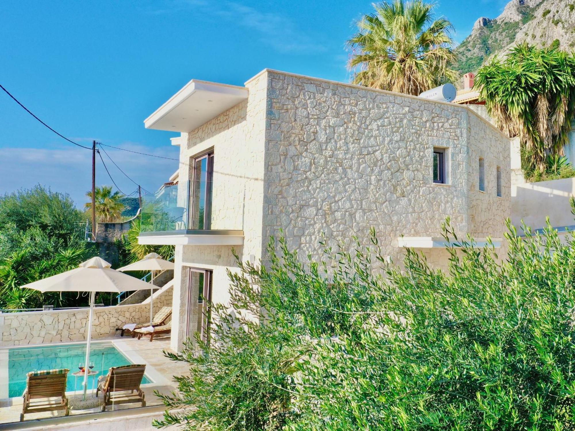 Smile With Private Pool By Dadovillas * Barbati